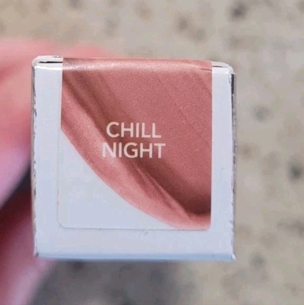 Buxom Full On Plumping Lip Matte Chill Night Moisturizing Lipstick Lip Gloss - Picture 3 of 5